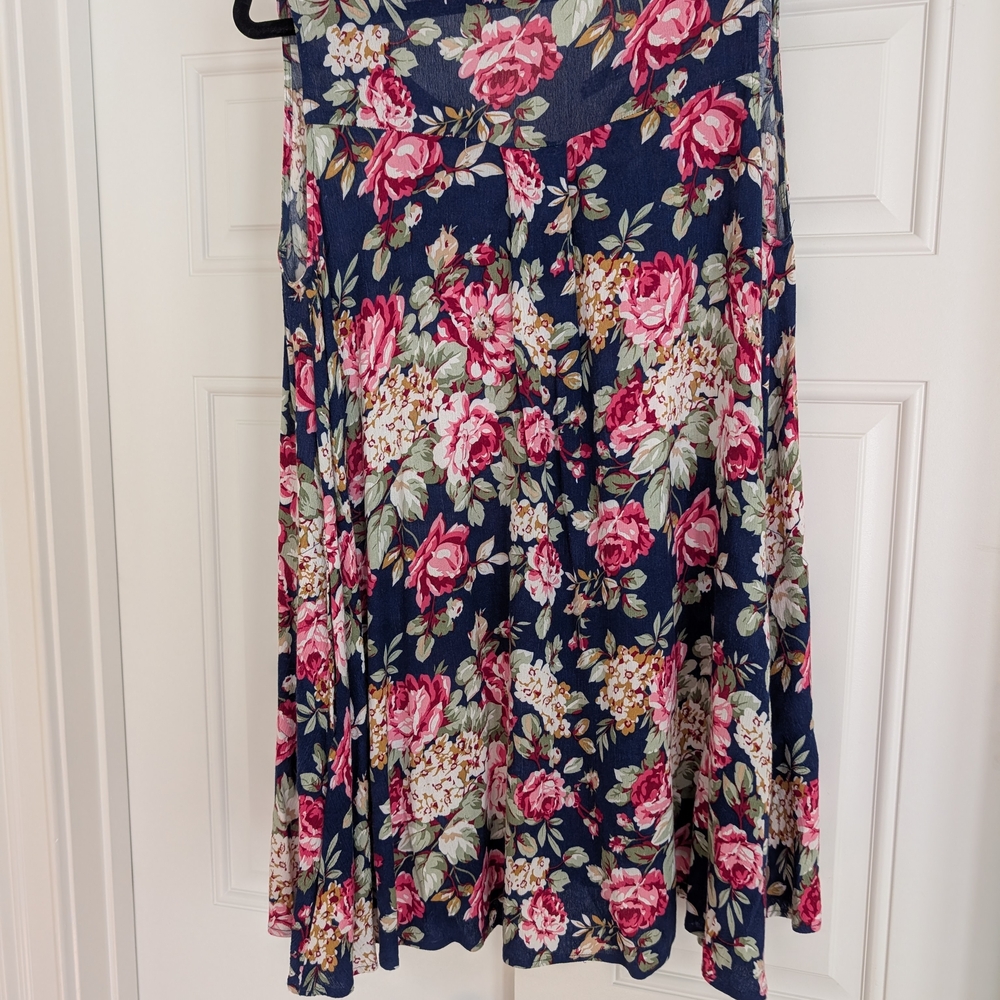 JODIFL Floral A-Line Skirt in Navy and Pink